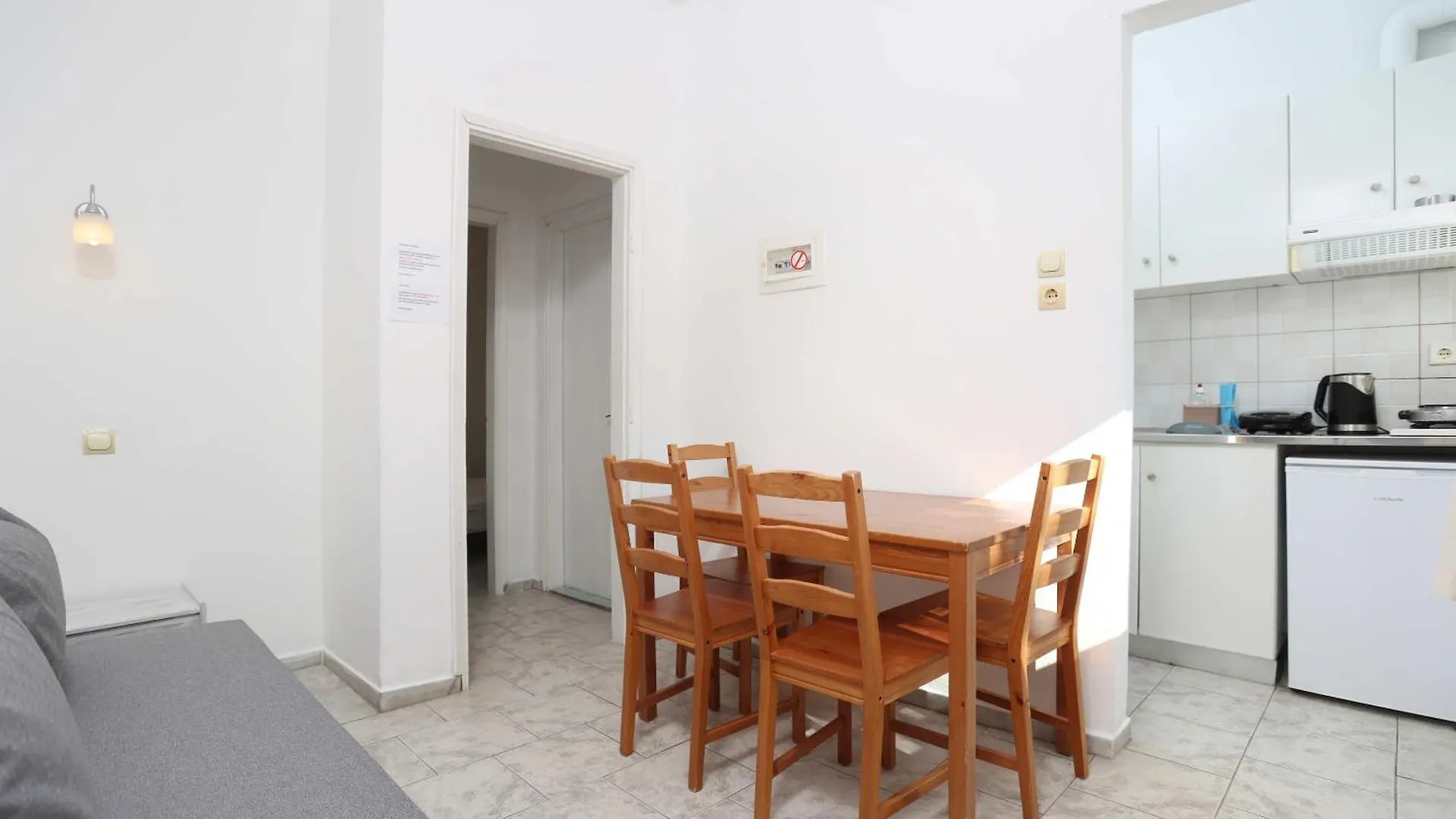 Spanos Apartments Anna'S Lodge Πολύχρονο